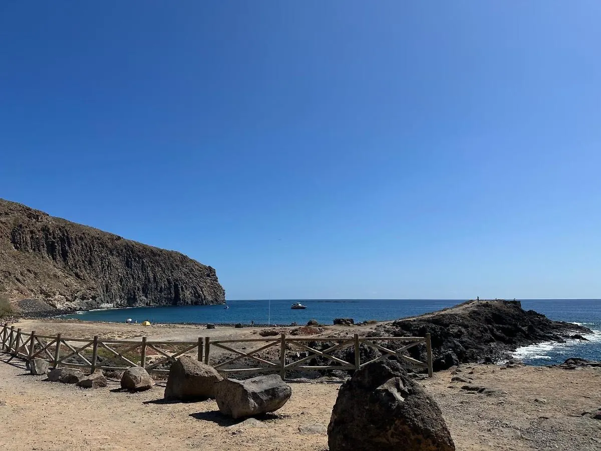 Apartment In Central Los Cristianos